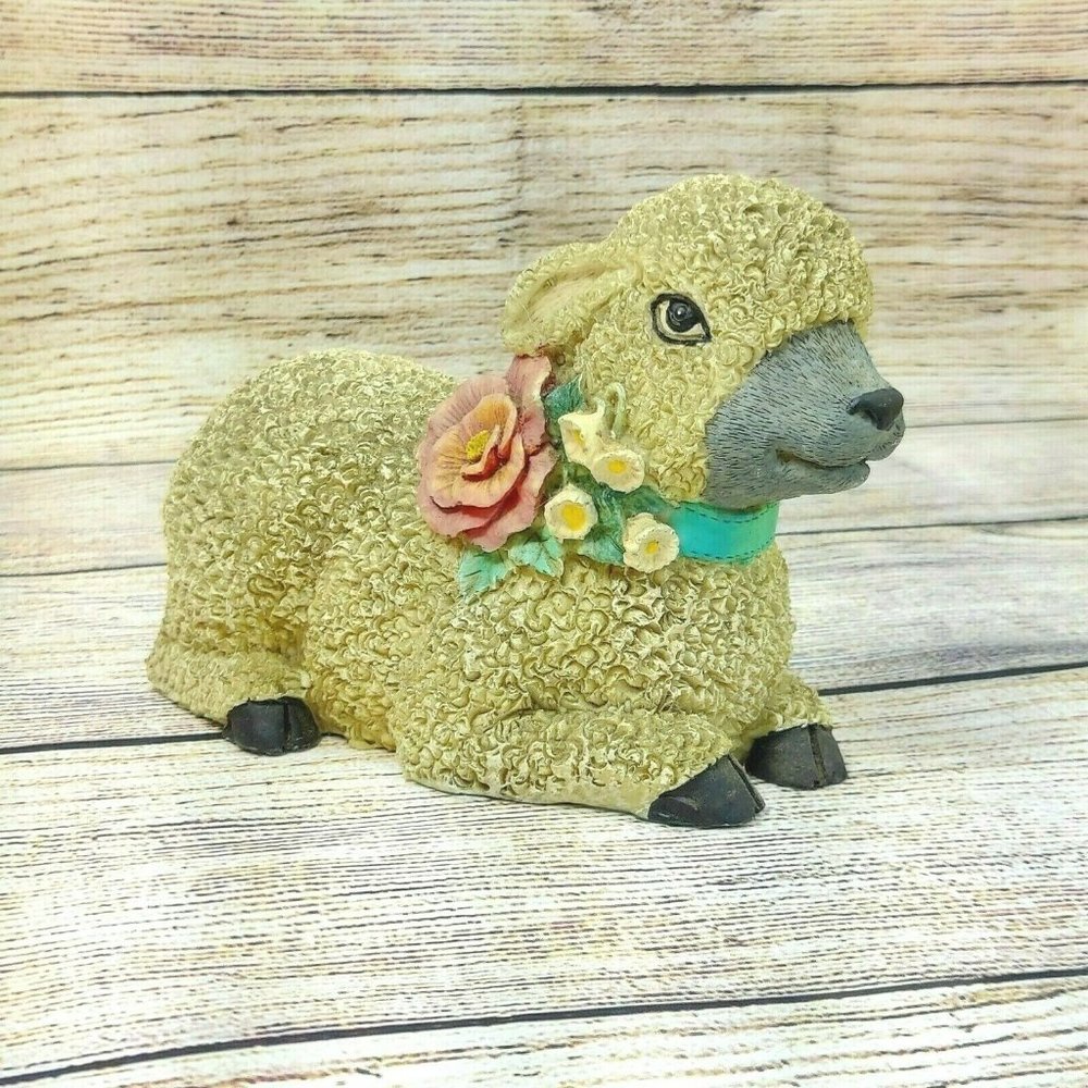 Woolly Resin Sheep Lamb Figurine Christmas Sheep Ornament Home Garden Décor VTG